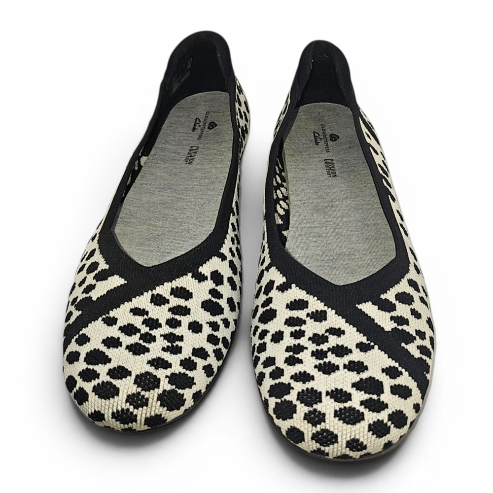 Clarks Cloudsteppers Step June Shell Women 9 Black White Animal Print Knit Flats